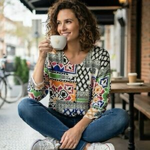 Beautiful Joseph A. Multi Color Floral & Geometric Cardigan. New, no tags, Sz L.